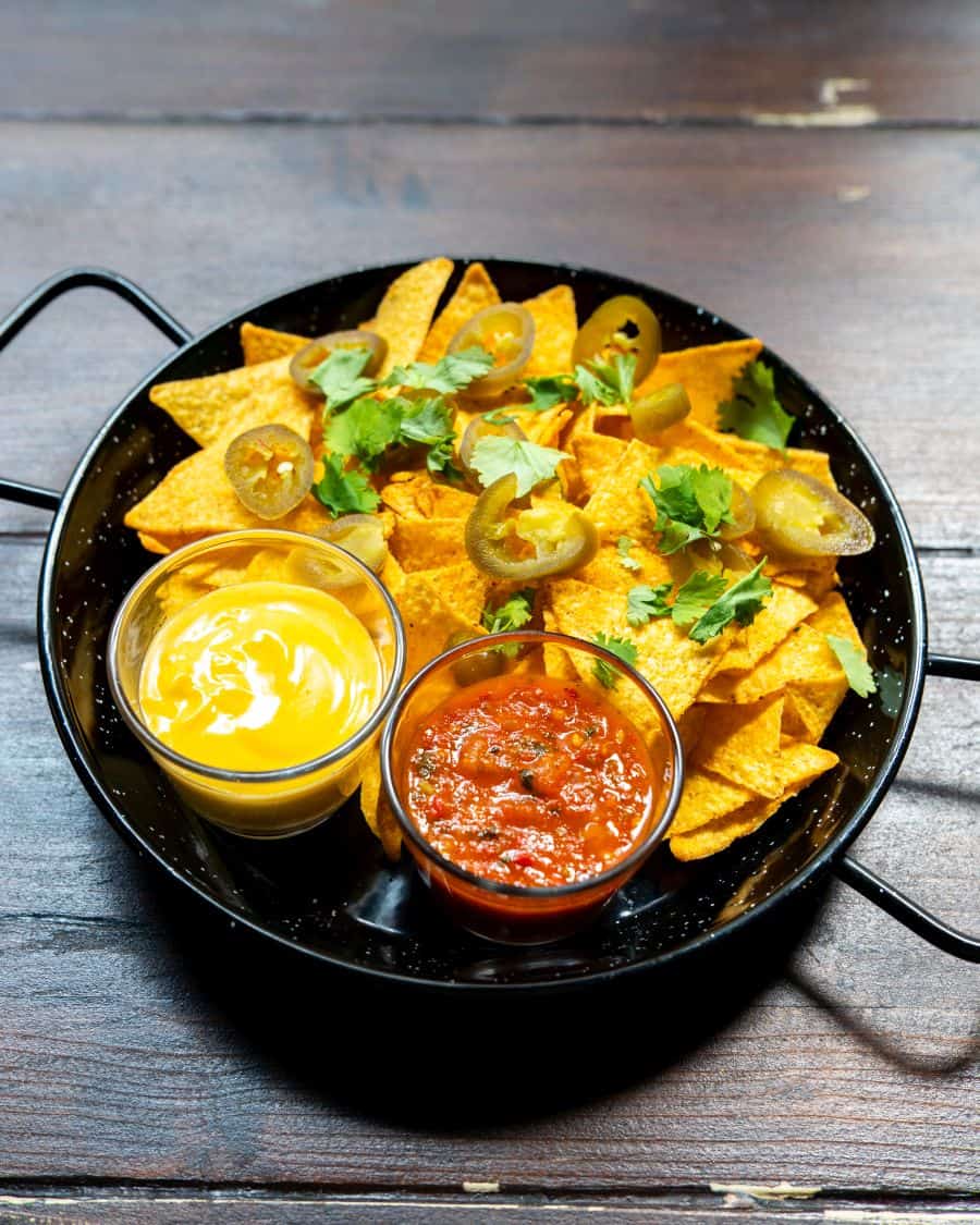 Salsa-and-Chips